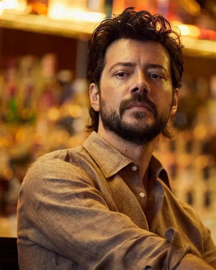 Alvaro Morte Biography: Movies, Wife, Age, Net Worth, Children