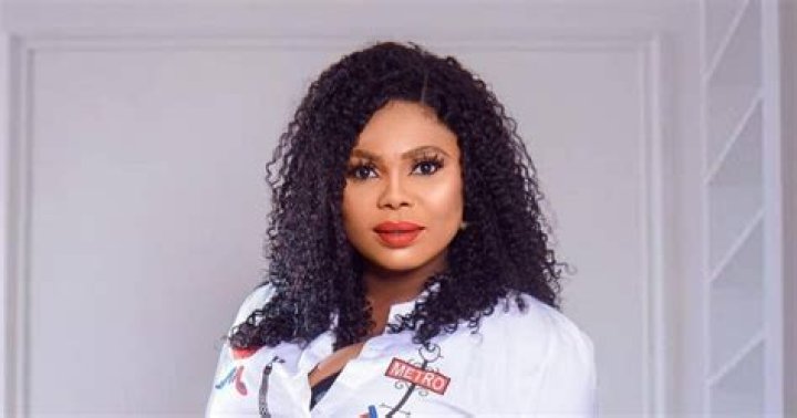 Evan Okoro Biography: Husband, Net Worth, House, Age, Family, Movies, Pictures, Wikipedia, Boyfriend