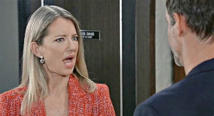 General Hospital Spoilers: Carly Spies Drew & Nina’s Kiss – Fumes Over Ex & Enemy’s Passionate Move?
