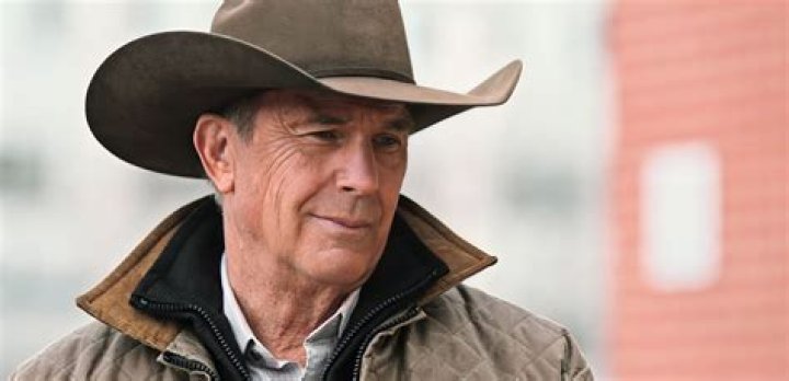 How Much Is Peter Dutton Net Worth 2022? His Wiki, Age, Height, Wife, Instagram