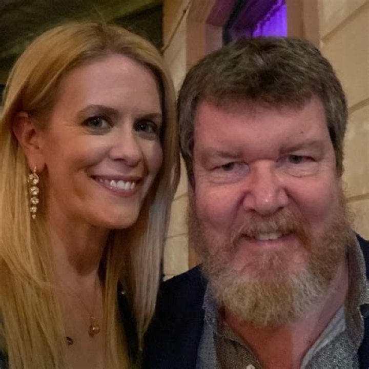 Is Alex McCord Married, How Is Alex McCord Husband? What Is Alex McCord Doing Now?