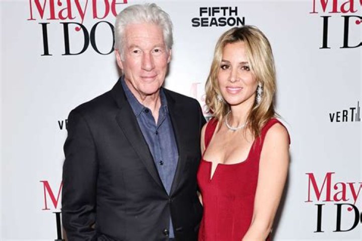 Is Orlando Soria Married? His Wife, Family, Net Worth & Facts