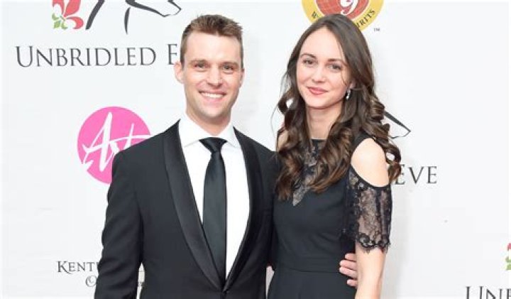 Jesse Spencer Wife, House, Married, Girlfriend, Height, Net Worth, Bio