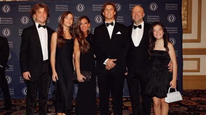 Know About Jaxson Hayes; Parents, Height, Mother, Dad, Dating, Net Worth