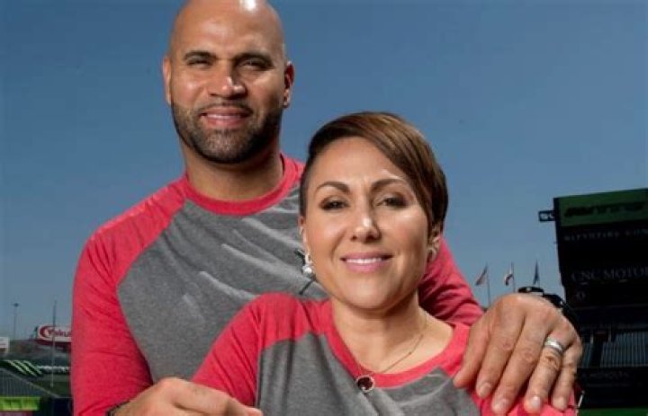 Know All About Albert Pujols Wife Deidre Pujols