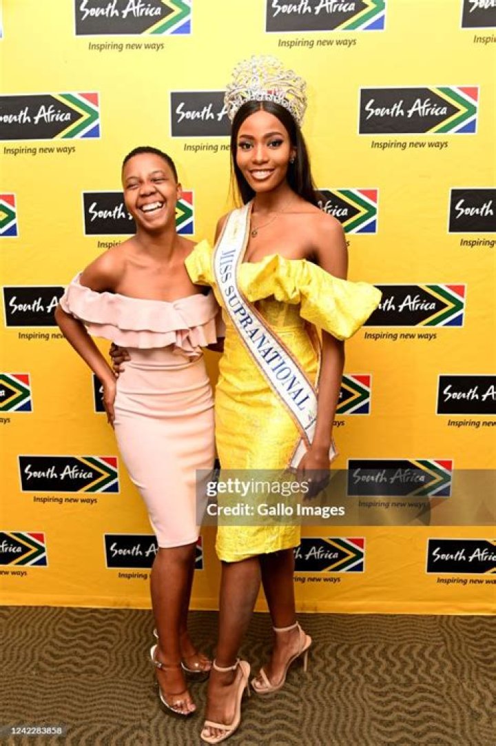 Lalela Mswane Biography: Boyfriend, Height, Images, Net Worth, Age, Family, Twitter, Parents, Twitter, Background