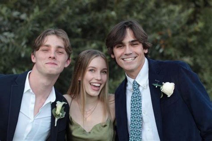 Lincoln Melcher Wiki, Dating, Family, Age, Height, Movies, Girlfriend, Now, Facts