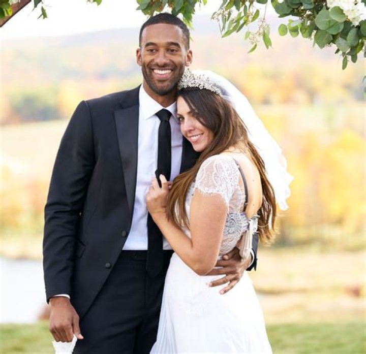 Marylynn Sienna Bachelor Wiki, Bio, Age, Height, Instagram, Dating, Job, Boyfriend, Background, Net Worth