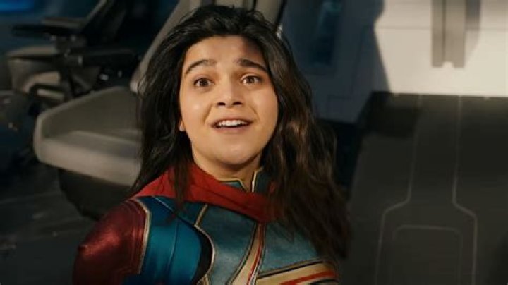 “Ms. Marvel”: Actress Iman Vellani plays the Title Role!! EXPLORE Her Wiki, Bio, Age, Height, Birthday, Instagram, Parents, Family, Background, School, And Movies