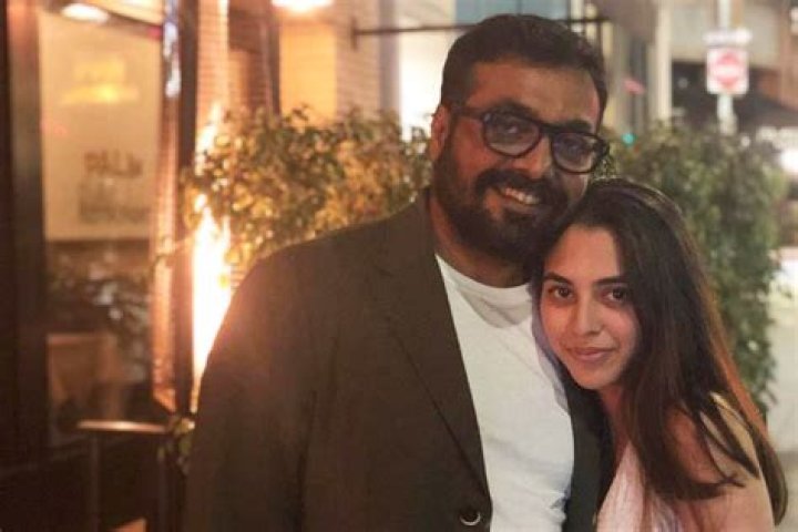 Nidhi Kashyap Biography: Instagram, Age, Daughter, Net Worth, Photos, Husband, Height, Boyfriend