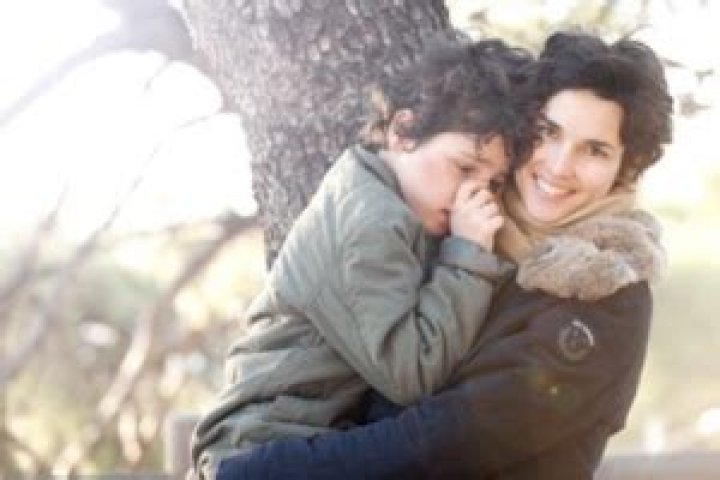 Qui Est Le Père De Samy Eméyé