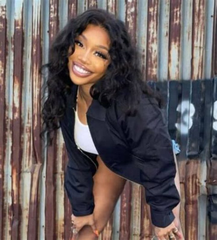 Sza Height, Weight, Age, Measurements, Net Worth, Facts