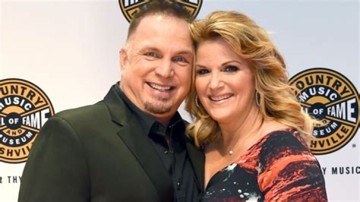 Trisha Yearwood (American Singer) Net Worth, Husband – Garth Brooks, Kids